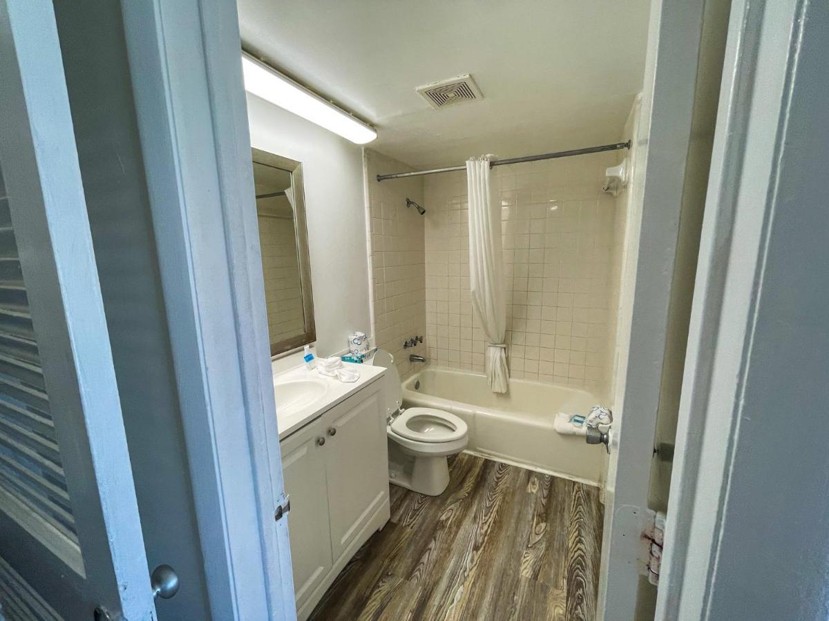 Oceanfront Viking Motel Myrtle Beach Eksteriør billede